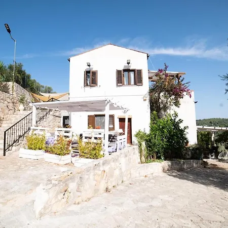Olivia Sul Gargano Tra Mare E Villa Vico Del Gargano